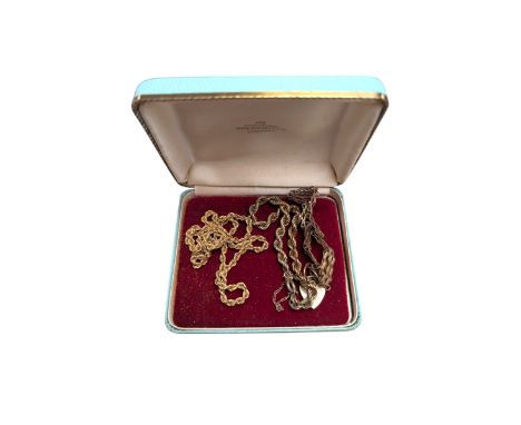9ct gold jewellery, comprising rope twist necklace chain, gate bracelet with heart padlock clasp and a rope twist bracelet, a