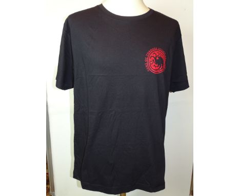 GAME OF THRONES - Film / Production Crew Issued Clothing to include: An XL black 2014 Stunt Crew T-Shirt and XL RARE limited 