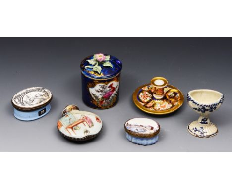 A COLLECTION TO INCLUDE a Spode miniature chamber stick, a Bilston enamel oval box decorated a view of Weymouth, another enam