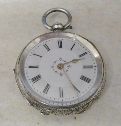 Ladies Swiss silver pocket watch with three bears and 0.935 hallmarks