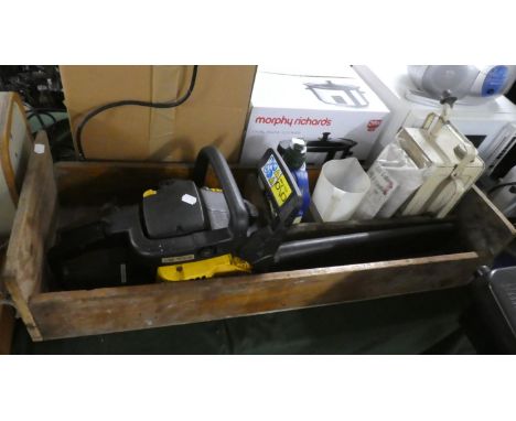 A McCulloch Petrol Chainsaw and Accessories, Working Order 