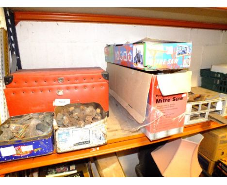 A SELECTION OF METALWARE AND TOOLS ETC