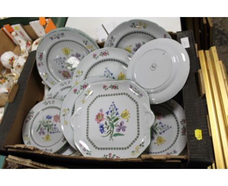 A BOX OF SPODE FLORAL PLATES