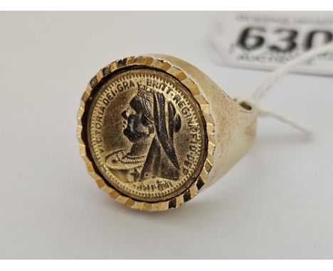 YELLOW METAL HALF SOVEREIGN GENTS RING