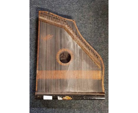 A ZITHER 