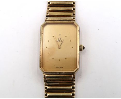 A Gents Omega Silver Gilt manual wind wristwatch No8400 with original flexible Omega bracelet strap stamped 9225 with a recta