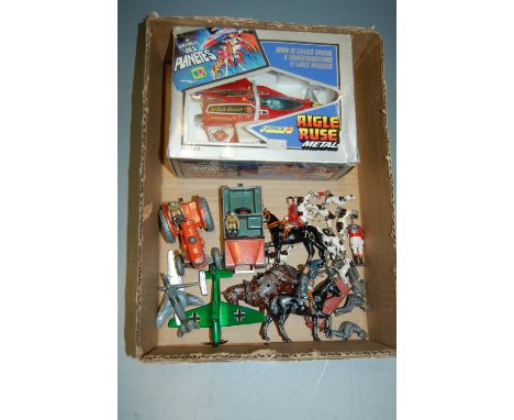 Britains lead hunting set (incomplete), sundry other diecast to inc. Dinky tractor, Dinky LandRover etc