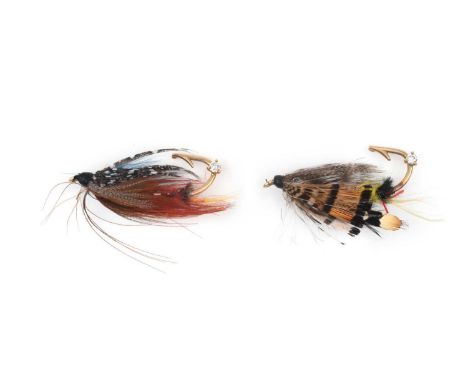 each hook overlaid with a feather lure and a round brilliant cut diamond in yellow claw settings, total estimated diamond wei