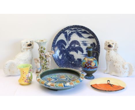 An interesting selection of ceramics to include: a late 19th century transfer-decorated Japanese porcelain charger (35.5 cm i