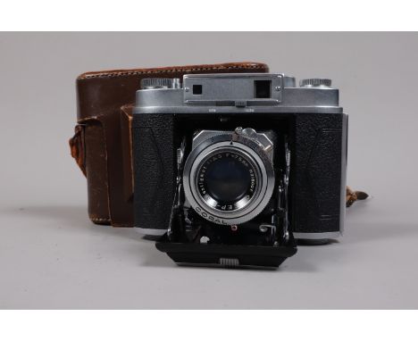 A Takane Sisley 2A Folding Camera, dual  6 x 6 &amp; 4.5 x 6 format, serial no 55526, shutter working. Self timer working, fo