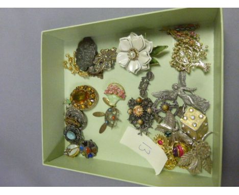 Vintage Brooches including Scottish Examples