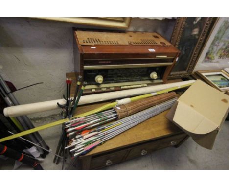 Vintage Archery Equipment, solid fibreglass Flat Bow 58", Belted Cane Quiver and 9 Arrows, Arrow Straightener and Straightnes