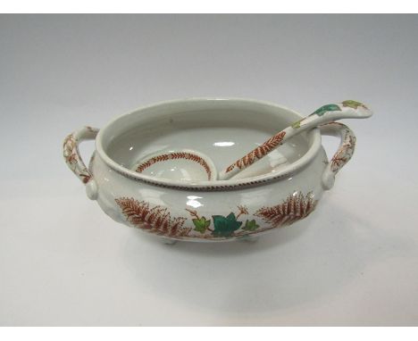 A Meissen style sauce bowl and ladle with leaf and floral design