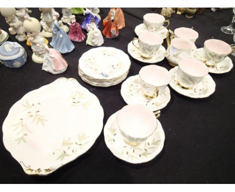Royal Albert Braemar pattern tea service for six 