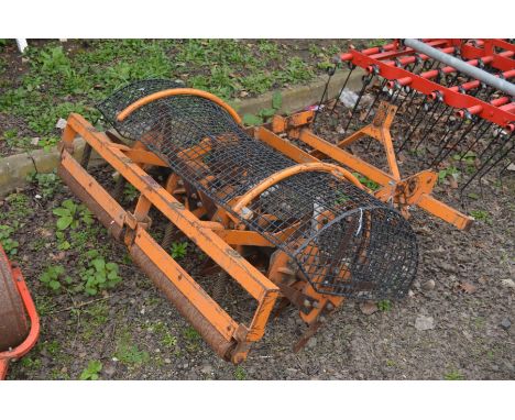 A SISIS AO/4SR TRACTOR MOUNTED DEEP SLITTING LAWN AERATOR 