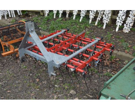 A TRACTOR MOUNTED SPRING TINE HARROW, width 146cm 