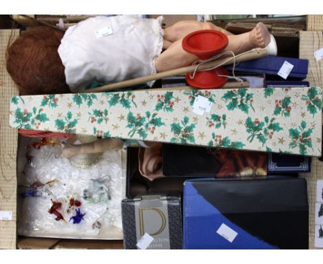 Childs umbrella, 5 boxes glass/trinkets, including Dartington Crystal, with a box of Murano glass animals,silver compact and 