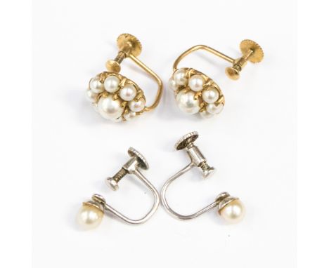 Two pairs of cultured pearl set 9ct gold screw back earrings, total 5.5 gms
