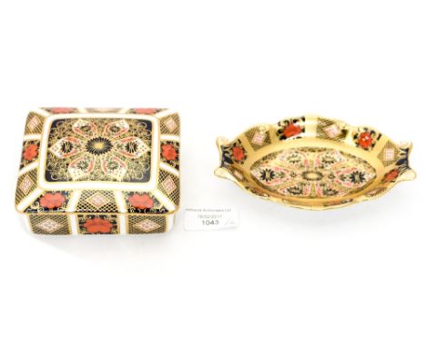 A Royal Crown Derby 1128 pattern solid gold band, oval dish and a trinket box, both second quality 