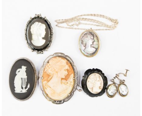 Six items of cameo jewellery to include a silver set shell, mother of pearl, Wedgwood basalt, etc 