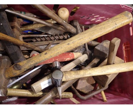 Quantity of mixed vintage hand tools. Not available for in-house P&amp;P, contact Paul O'Hea at Mailboxes on 01925 659133 