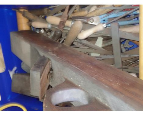 Quantity of vintage hand tools mainly files. Not available for in-house P&amp;P, contact Paul O'Hea at Mailboxes on 01925 659