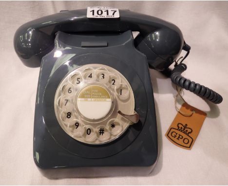Grey 1960/1970s style rotary telephone, compatible with modern telephone banking and any standard analogue landline boxed. P&