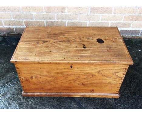 A LIGHT ELM BOX  of dovetailed construction, 72cm wide 42cm deep 36cm high