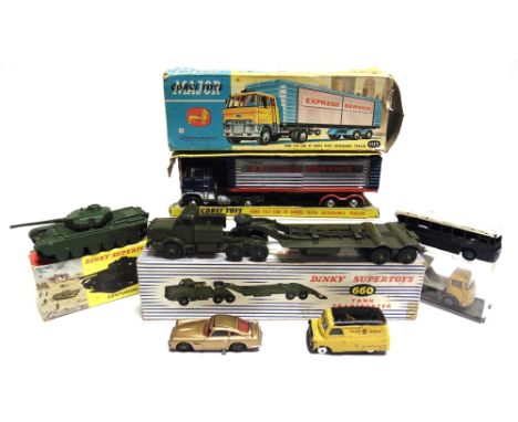 ASSORTED DIECAST MODELS  comprising a Corgi Major Toys No.1137, Ford H Series Articulated Lorry 'Express Service', metallic b