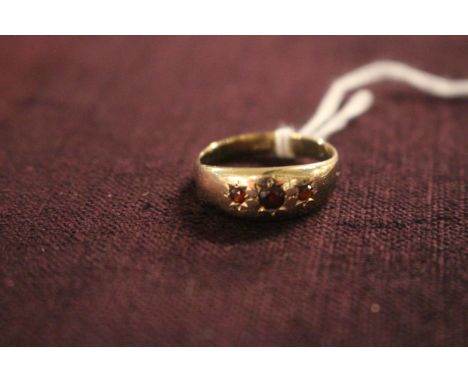 Ladies 9ct Gold Ruby Set ring Size S. 3.78g total weight 