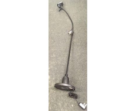 FLEXI HEAD SPOT LAMP
