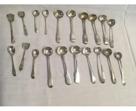 SILVER 20 VARIOUS GEORGIAN &amp; OTHER SALT &amp; MUSTARD SPOONS, 180g