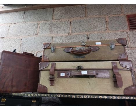 2 MILITARY STYLE CASES &amp; A LEATHER EFFECT BRIEFCASE 