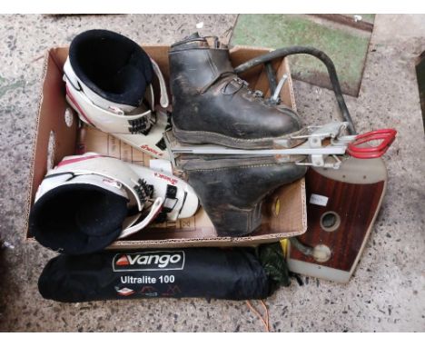 CARTON WITH VINTAGE SKI BOOTS, AIR FOOT PUMP &amp; SMALL ULTRA LIGHT TENT