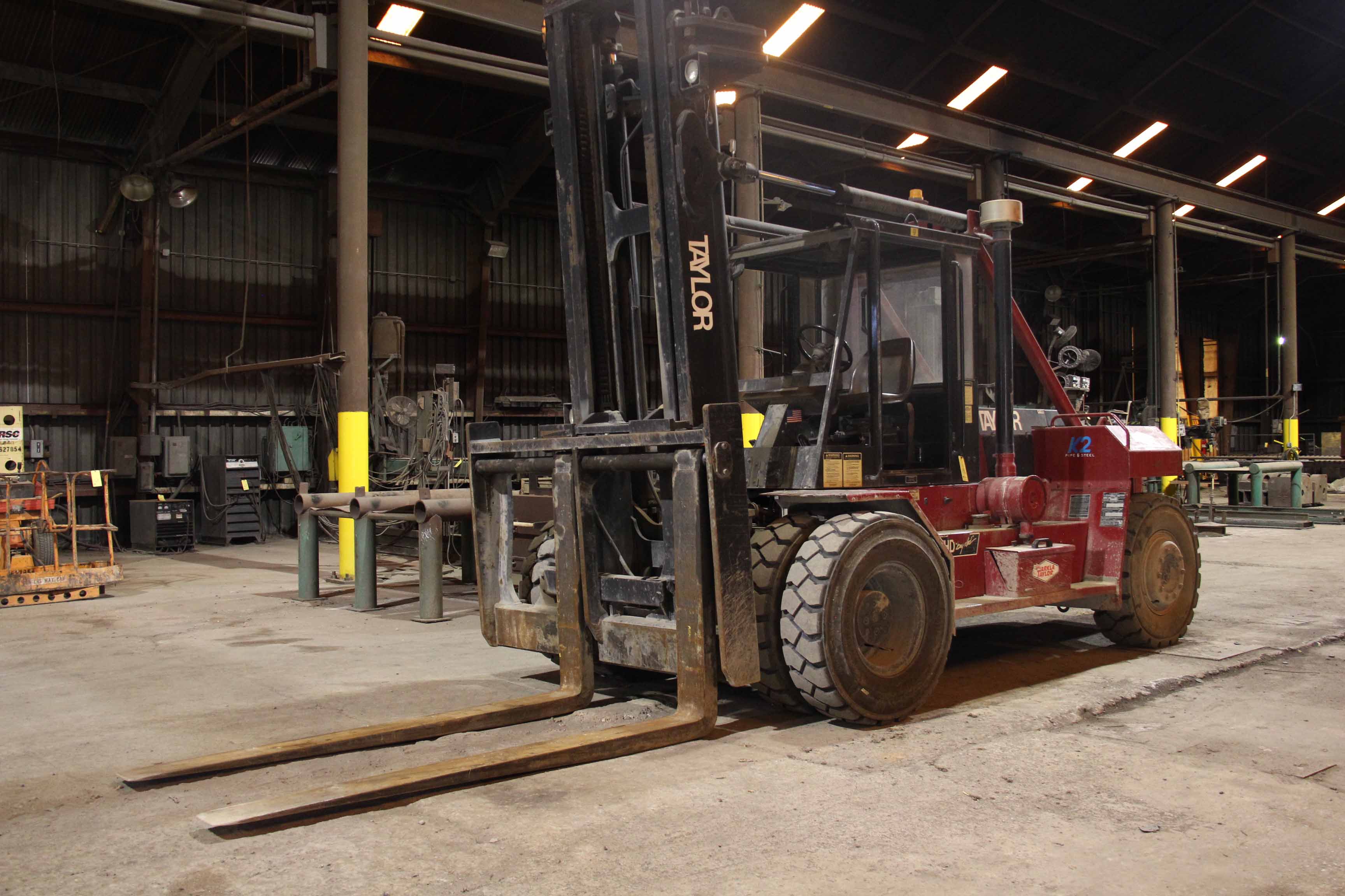 FORKLIFT, TAYLOR BIG RED 33,000 LB. CAP. MDL. THD-330M, diesel pwrd., 2