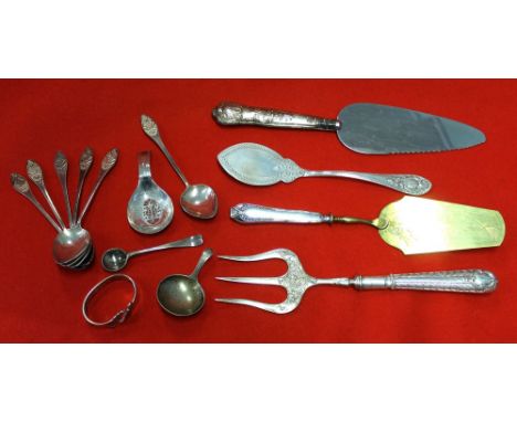 Georgian silver caddy spoons, etc