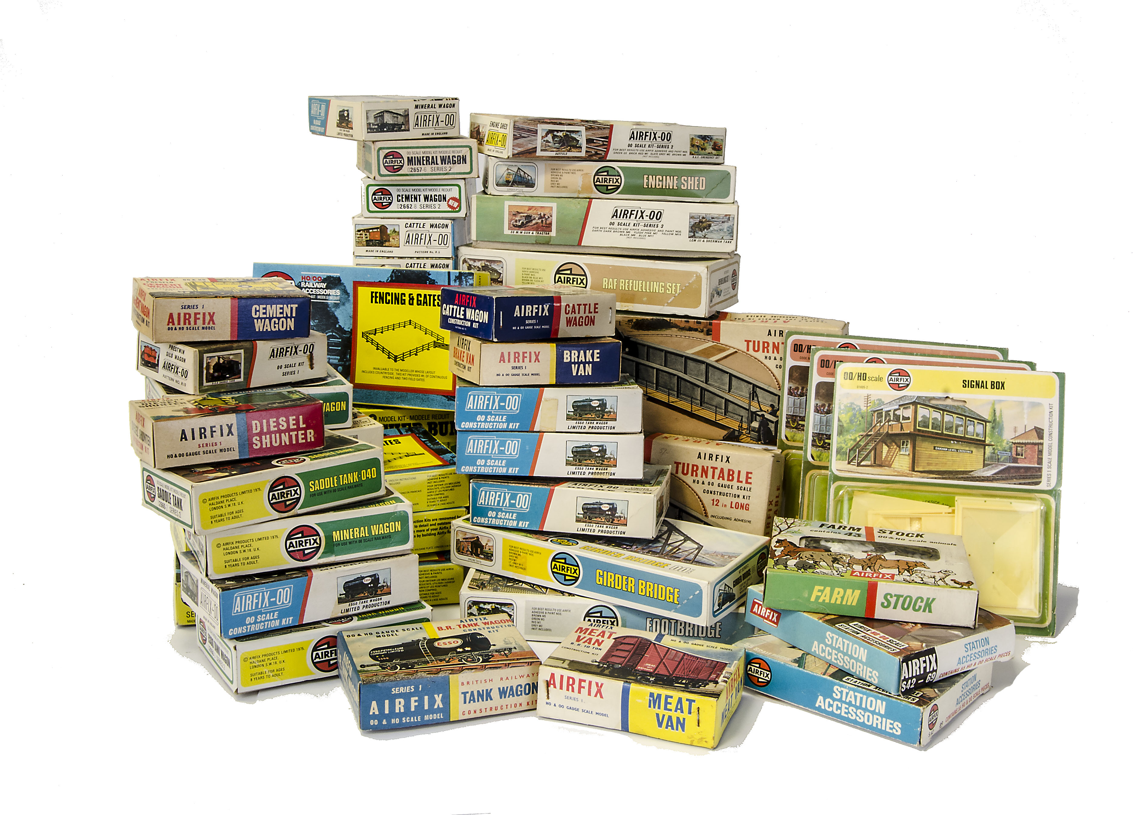 Airfix 00 Gauge unmade Model Railway Kits in boxes Turntable (2