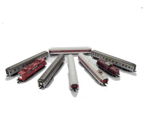 HO Gauge German Locomotives and coaching stock by Fleischmann: including  DB Bo-Bo electric 111 036-0 in pink/grey with three