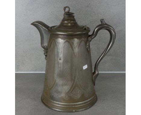 VERSILBERTER EISWASSERKRUG / EISWASSERKANNE / ISOLIERKANNE, um 1900, Amerika, Metall (wohl Zinn). Manufaktur Meriden Brittani