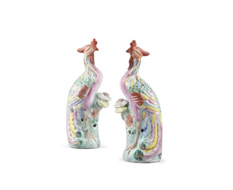 A PAIR OF FAMILLE ROSE MOLDED PORCELAIN FO HANG BIRDS China, 19th century, Qianlong style A mirror pair of porcelain subjects