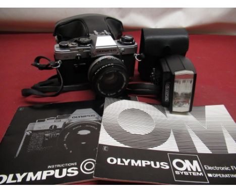 Olympus OM10 camera with 50mm lens and Olympus T20 flashgun in grey carry bag 