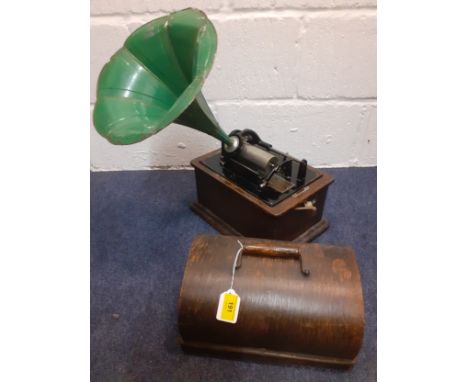 An Edison Standard Phonograph number 524000, in an oak case with domed oak lid. 