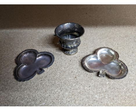 Two Edward VII silver bridge ashtrays in the form of ace of clubs, Birmingham 1904, and a continental white metal footed cup 