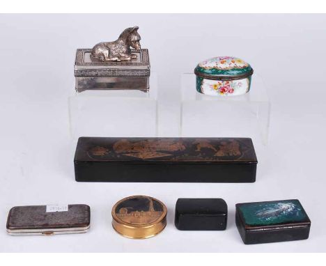 A small group of snuff, trinket and patch boxes includinga souvenir of Blackpool, snuff box with painted leaping fish and mor
