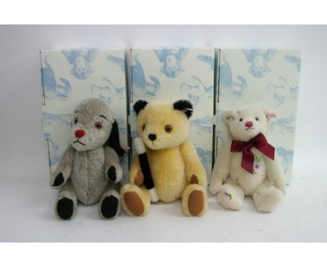 Three boxed Steiff Teddies No.663932 Sooty No. 656941 Summer 09 and No.664410 Sweep