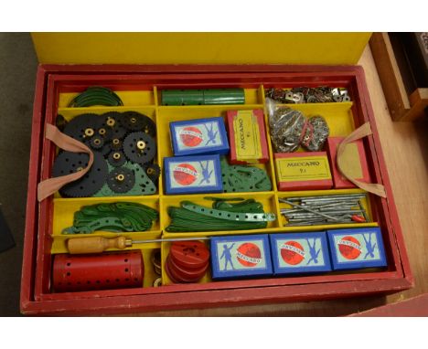 A boxed meccano set no9, a boxed meccano set no9a, a part built showman's engine and all relevant manuals 
