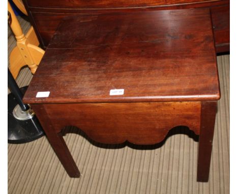 A 19TH CENTURY MAHOGANY THUNDER BOX with white ceramic liner