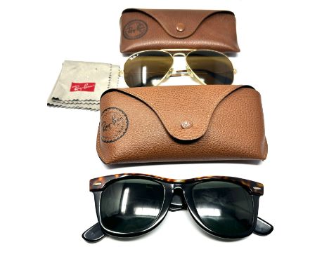 2 cased vintage ray-ban sunglasses 