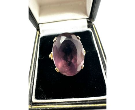 9ct gold amethyst dress ring weight 4.5g 
