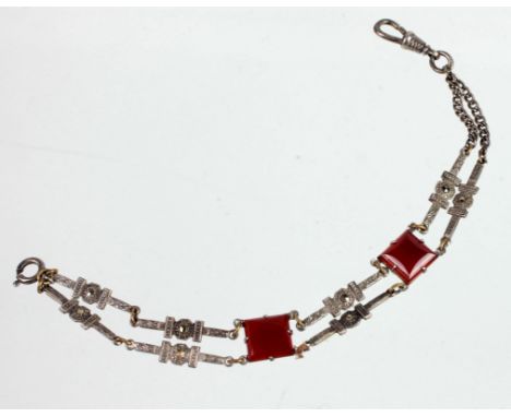 Art Deko Armband mit Karneol und Markasiten punzier SIlber 800 sowie Signet, ca. 9,5 Gramm, doppelreihig ausgeführtes Armband